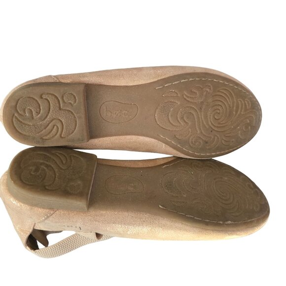 B.Ø.C Womens Beige Ballet Flats With Elastic Straps & Zipper Closure Size 8 - Picture 6 of 7